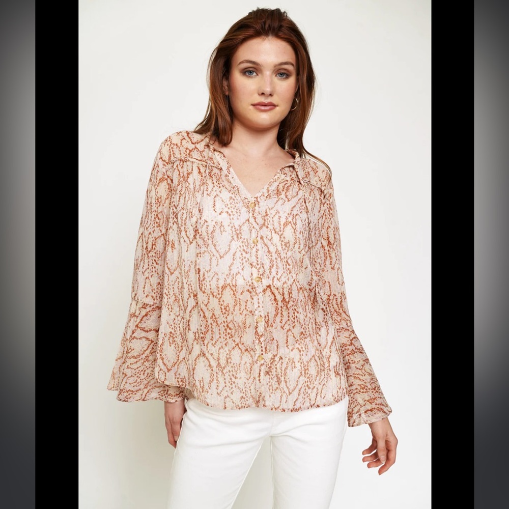 LIKE NEW Women’s Ruffle Neck Chiffon Peasant Top Blouse